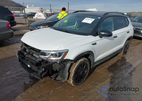 2024 Volkswagen Taos 1.5T Se Black from USA, damaged, VIN 3VVJX7B24RM124386